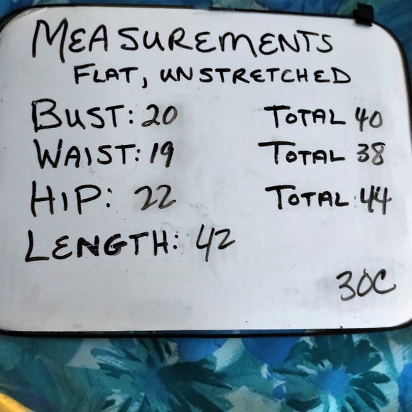 Beautiful Floral Shift Dress Like New 10P - Picture 4 of 7